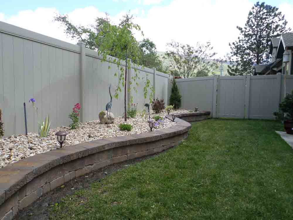Vinyl Fence Services